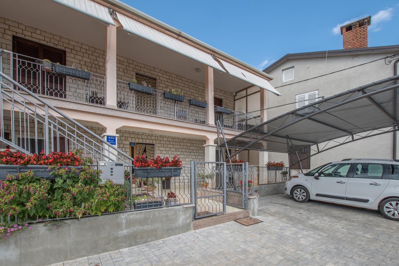 Apartmenst Saban 1709 Murine ภายนอก รูปภาพ