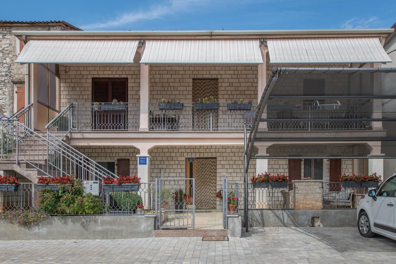 Apartmenst Saban 1709 Murine ภายนอก รูปภาพ